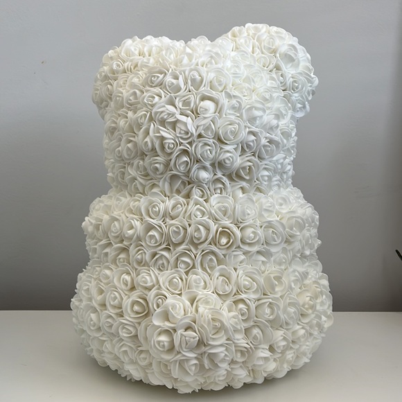 Large Foam Flower Bear - Picture 3 of 3